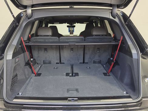 New 2026 Audi Q7 3.0T Prestige AWD/4WD image 9