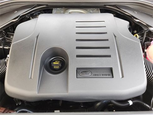 New 2025 Land Rover Range Rover Sport Dynamic SE image 30