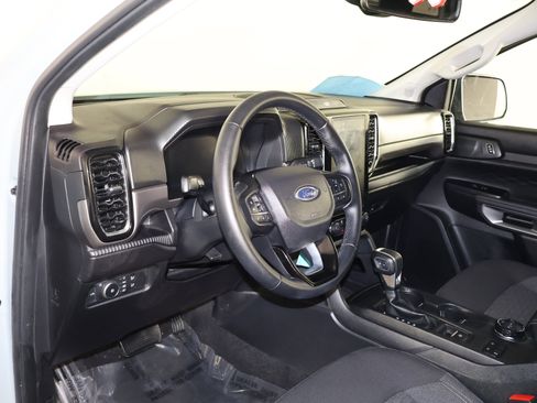 Used 2024 Ford Ranger XLT image 40