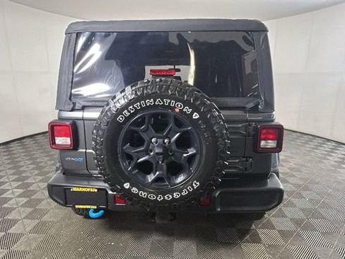 Used 2023 Jeep Wrangler Unlimited w/ Cold Weather Group AWD/4WD image 4