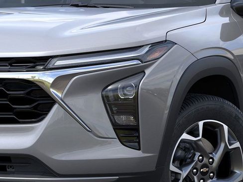 New 2026 Chevrolet Trax LT image 10