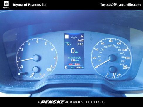 Used 2025 Toyota Corolla LE FWD image 6