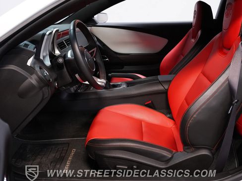 Used 2011 Chevrolet Camaro SS w/ RS Package RWD image 30