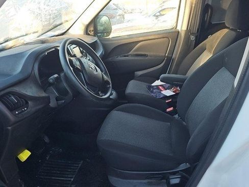 Used 2022 RAM ProMaster City Tradesman image 6