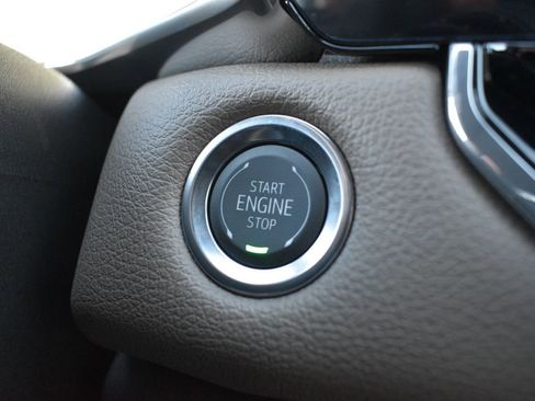 New 2026 GMC Canyon Denali image 35