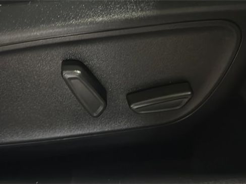 Used 2024 Ford Escape Platinum image 31