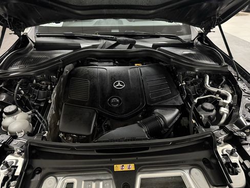 Certified 2023 Mercedes-Benz GLC 300 image 40