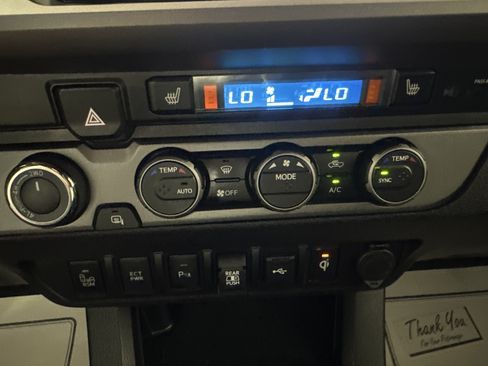Used 2023 Toyota Tacoma TRD Pro AWD/4WD image 19