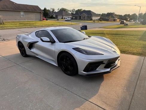Used 2026 Chevrolet Corvette Stingray Preferred Cpe w/ 2LT RWD image 3