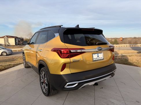 Used 2021 Kia Seltos SX image 5