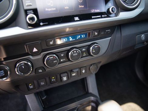 Used 2023 Toyota Tacoma TRD Off-Road w/ TRD Premium Off Road Package AWD/4WD image 13