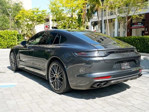 Used 2023 Porsche Panamera 4 Platinum Edition AWD/4WD image 20