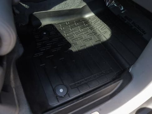 Used 2018 Lincoln Navigator L Select w/ Technology Package AWD/4WD image 67