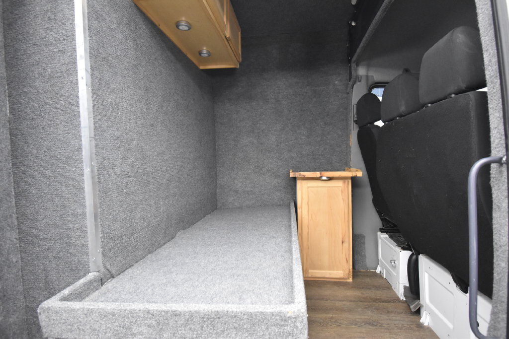 Used 2015 Mercedes-Benz Sprinter 2500 image 17