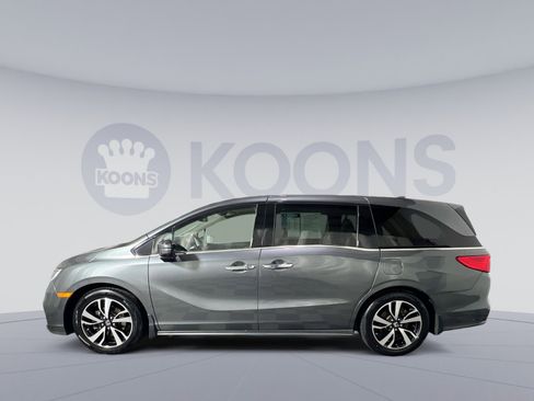Used 2018 Honda Odyssey Elite image 2