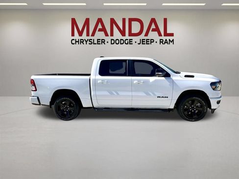 Used 2022 RAM 1500 Big Horn AWD/4WD image 4