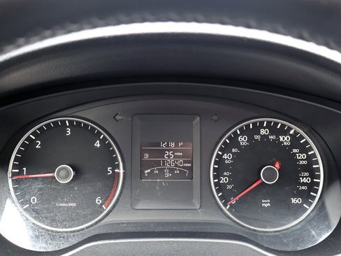 Used 2013 Volkswagen Jetta TDI image 21