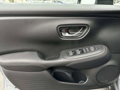 New 2026 Honda HR-V Sport image 17