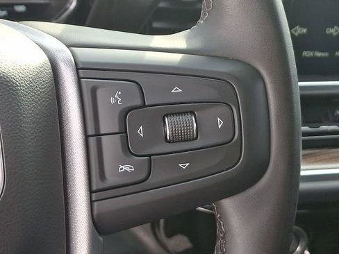 Used 2024 GMC Sierra 1500 Elevation image 26