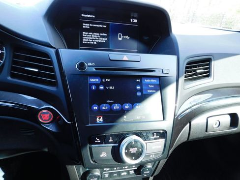 Used 2022 Acura ILX image 10