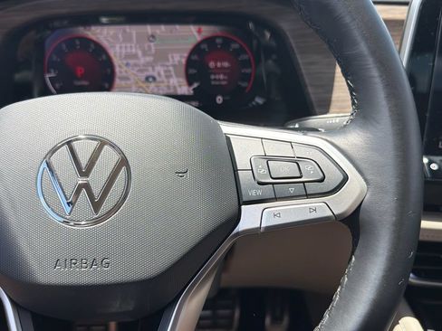 Certified 2024 Volkswagen Atlas SEL Premium R-Line AWD/4WD image 13