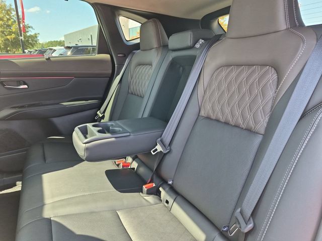 Certified 2025 Nissan Murano Platinum w/ Cargo Package AWD/4WD image 28