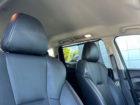 Used 2023 Subaru Ascent Limited AWD/4WD image 23