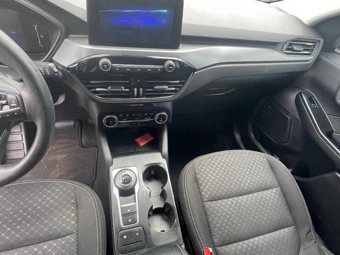 Used 2025 Ford Escape Active FWD image 6