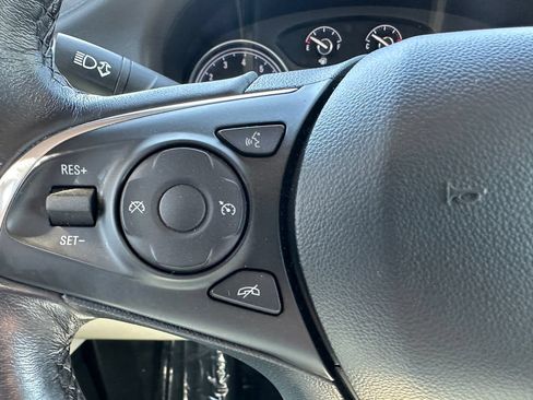 Used 2021 Buick Enclave Essence w/ LPO, Cargo Package FWD image 25