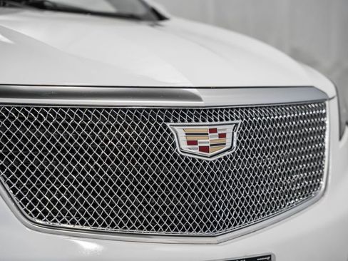 Used 2017 Cadillac XT5 Luxury image 13