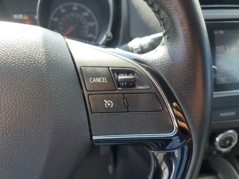 Used 2018 Mitsubishi Outlander Sport SE image 17