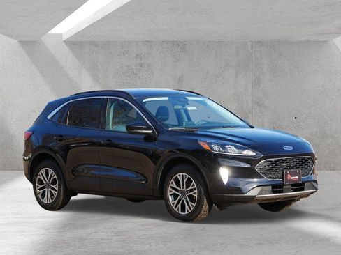 Certified 2022 Ford Escape SEL w/ Technology Package image 1