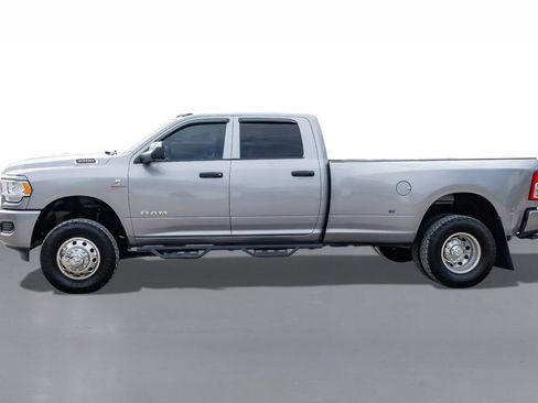 Used 2022 RAM 3500 Tradesman image 8
