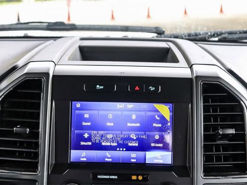 Used 2022 Ford F350 XLT w/ XLT Premium Package image 14