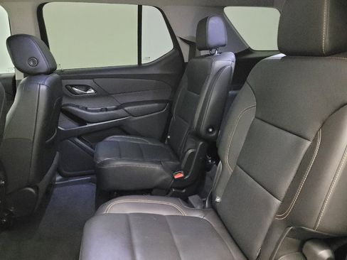 Used 2020 Chevrolet Traverse Premier FWD image 18