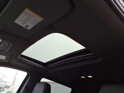 Used 2020 GMC Sierra 1500 SLT w/ SLT Premium Plus Package image 16