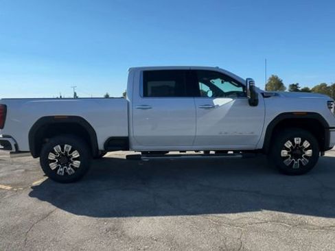 New 2026 GMC Sierra 2500 Denali w/ Technology Package image 9