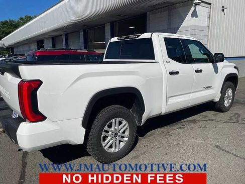 Used 2022 Toyota Tundra SR5 AWD/4WD image 3