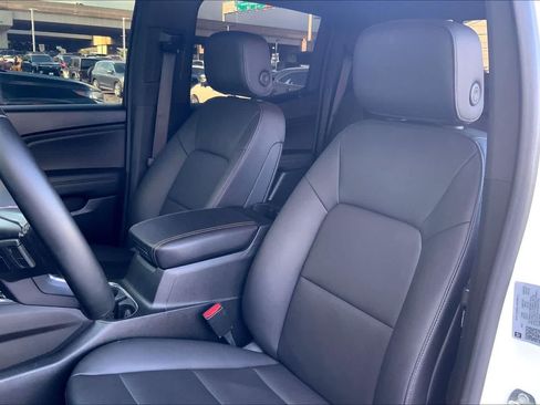 Used 2023 GMC Canyon Elevation w/ Elevation Premium Package AWD/4WD image 11