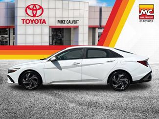 Used 2025 Hyundai Elantra SEL FWD video 2