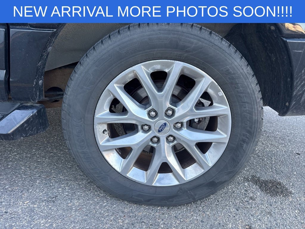 Used 2017 Ford Expedition EL Limited AWD/4WD image 9