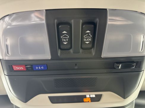 Used 2026 Subaru Crosstrek 2.0i Premium image 22