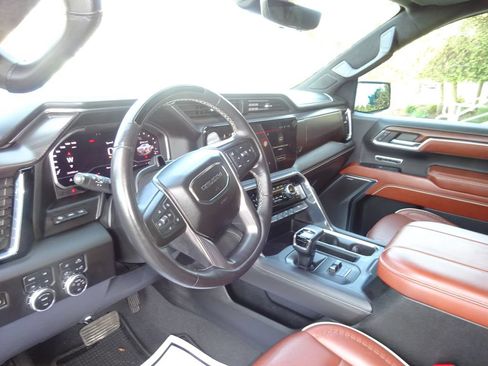 Certified 2024 GMC Sierra 1500 Denali Ultimate AWD/4WD image 15
