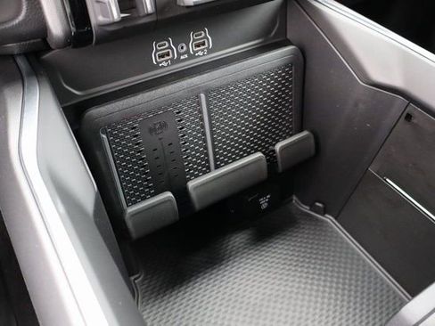 New 2026 RAM 1500 Big Horn AWD/4WD image 25