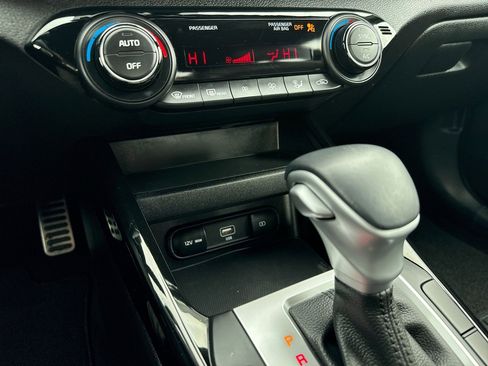 Used 2023 Kia Forte GT-Line w/ GT-Line Technology Package FWD image 19