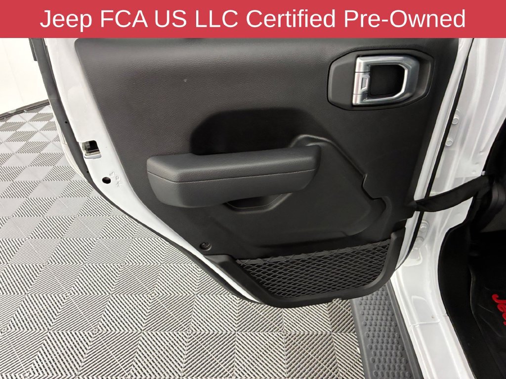 Used 2024 Jeep Wrangler Unlimited Sport AWD/4WD image 30