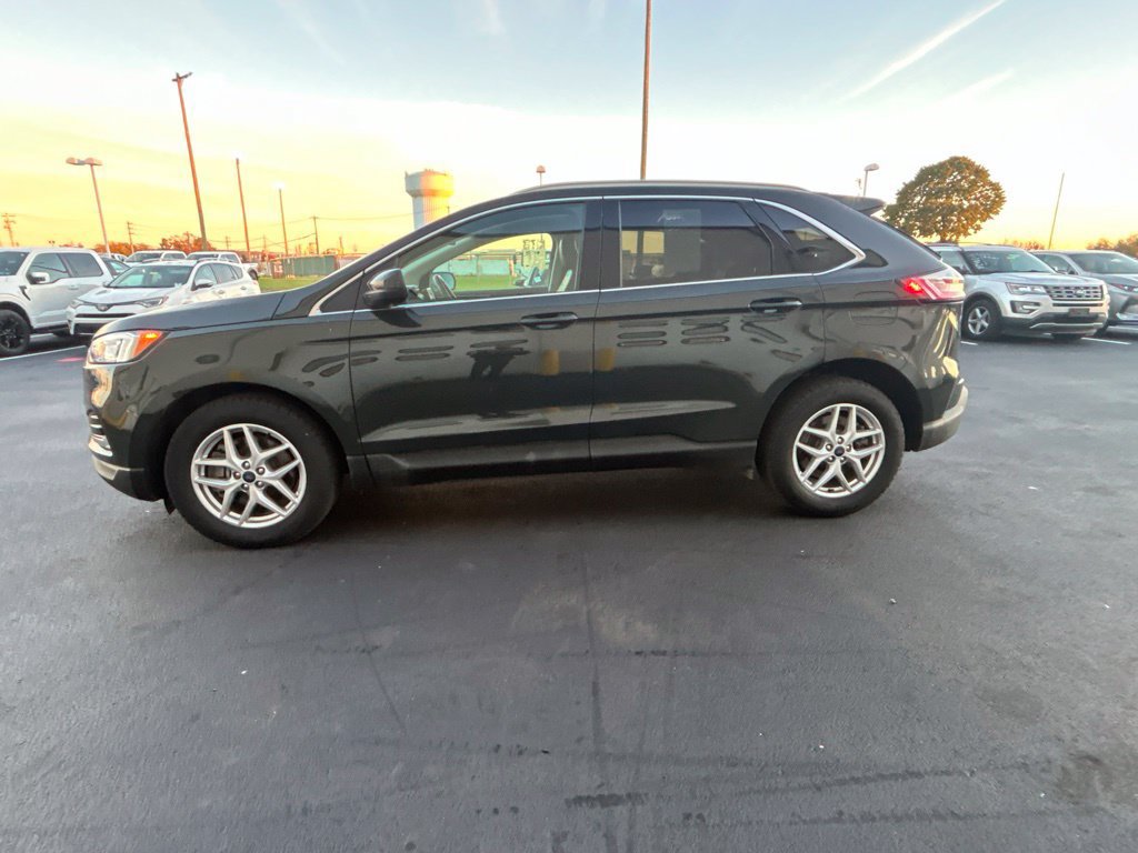 Used 2022 Ford Edge SEL w/ Convenience Package AWD/4WD image 5