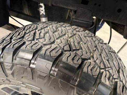 Used 2022 RAM 2500 Big Horn w/ Level C Equiment Group image 28