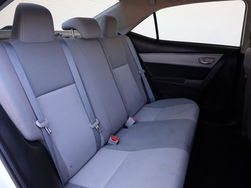 Used 2014 Toyota Corolla LE FWD image 26