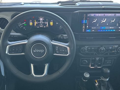 Certified 2024 Jeep Wrangler Unlimited Sahara AWD/4WD image 14